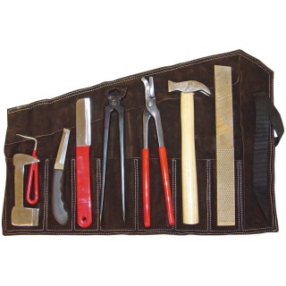 kit de maréchalerie
