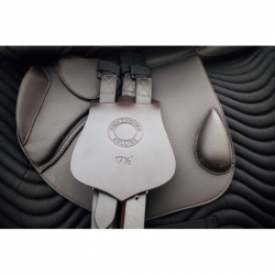 selle éric thomas hybrid-ek-confortech jump